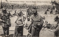 Petit marché de village - Pays des Massaï (Afrique Centrale)