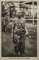 Type de femme indigène (tribu des Massaï)