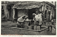 Zanzibar, Water Carriers at the pipe