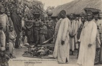 KISUBI (Uganda) Food being distributed to the patients of the Sleeping-sickness